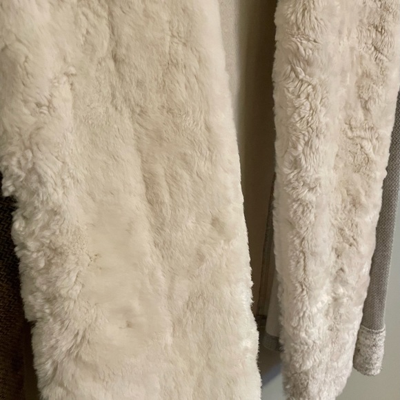 Anthropologie Saturday Sunday faux fur cardigan - Picture 4 of 4